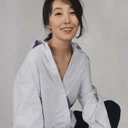 Qu Shuang - 抓娃娃演員 飾演Nanny Aunt Wang