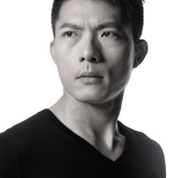 沈傾掞 飾演 Traffic Policeman