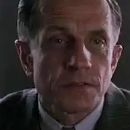 Gordon Greene - 月黑高飛演員 飾演1947 Parole Hearings Man