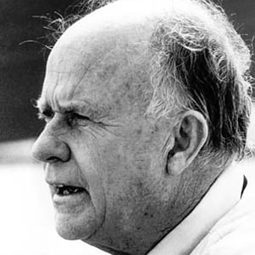 Jean Rouch 飾演 Self