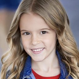 Catherine Last 飾演 Annie Cabana