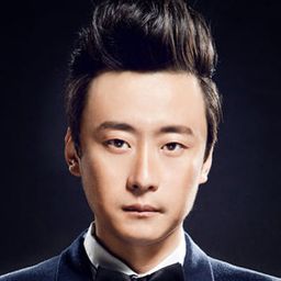 李濱 飾演 Bin Zi