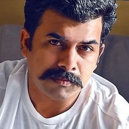 桑尼·偉恩 飾演 Faisal