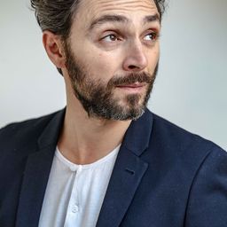 Salvatore LI Causi 飾演 Fabio