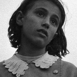 Havva Saglam 飾演 Asiye