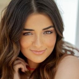 Malak Ahmed Zaher 飾演 Malak