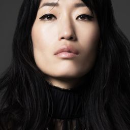 吉希 飾演 Anna Fang