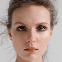 Mariya Fomina 飾演 