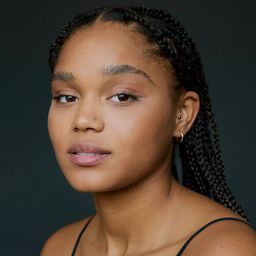 Sira-Anna Faal 飾演 Melanie