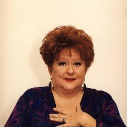 Danuta Rinn - 嫉妒與良方演員 飾演Girl's Mother