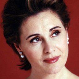 María Bayo - Barcelona Connection演員 飾演