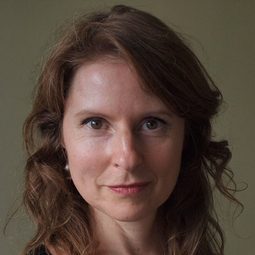 Christine Grace Szarkó - 飆起舞遇見你：舞出自由演員 飾演Gabrielle