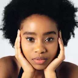 N’kone Mametja 飾演 Memo