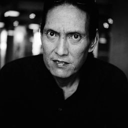 丁多·阿洛約 飾演 Frank Hidalgo