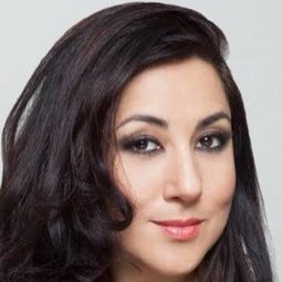 勞拉·德伊塔 - Busco Empleo演員 飾演Jimena