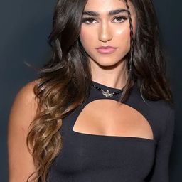 Rayna Vallandingham - Street Fighter演員 飾演Juli