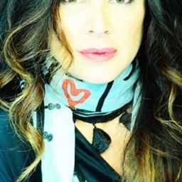 Gabriella Labate 飾演 Ottavia, amante di Atticus