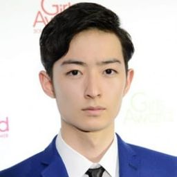 濱正悟 飾演 Ryo