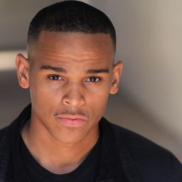 Terayle Hill - 忍無可忍演員 飾演Young Devon