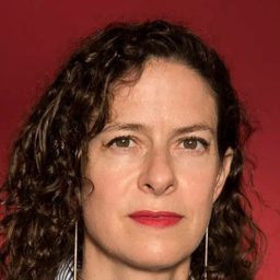 Mariana Chaud 飾演 Gloria Fusco