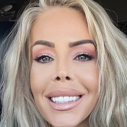 Tabitha Stevens - 色情之後 2演員 飾演Self - Former Porn Star