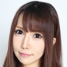 日野未歩 飾演 Sumire Hara