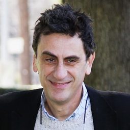 Pietro De Silva 飾演 Domenico