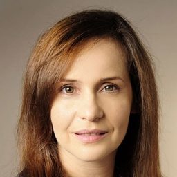 蓋布莉葉拉·托斯卡尼 飾演 Paula