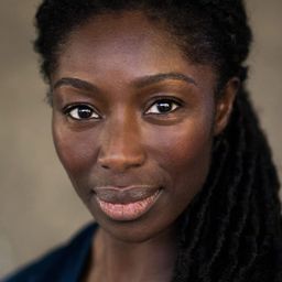 Rhoda Ofori-Attah 飾演 Kate