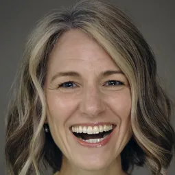 Jennifer Woodward - 無聲絕境外傳：首襲日演員 飾演Nurse