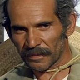 José Manuel Martín 飾演 El Cojo