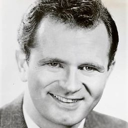 Charles Nelson Reilly - Boys Will Be Boys演員 飾演Mr. Rudnick