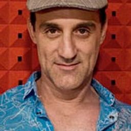 安涅洛·阿列那 飾演 Police Inspector