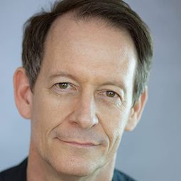 吉姆·葛利森 - 藍色海灣演員 飾演Doctor