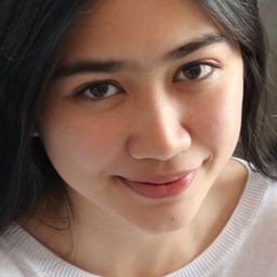 Josephine Firmstone 飾演 Sukma