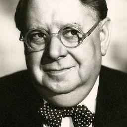 S.Z. Sakall 飾演 Hjalmar Ostgaard