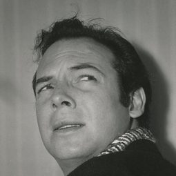 Jeffrey Stone 飾演 (voice)