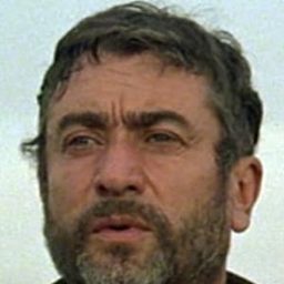 Bernard Cazassus - 人人為己演員 飾演1st Guy