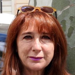 賈西亞·歐拉尤 飾演 Sonsoles