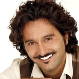 Fabio Ferri 飾演 Nicola