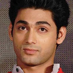 Ruslaan Mumtaz 飾演 Raj