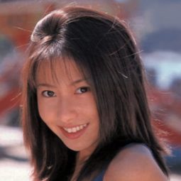 榎本 加奈子 - Tokimeki Memorial演員 飾演Komugi Nishimura