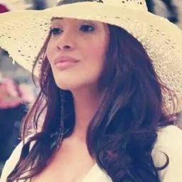 Elizabeth Ruíz 飾演 Sobeida