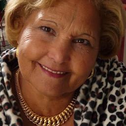 Rabia Mokeddem - 姐妹演員 飾演Vieille femme appartement