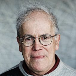 Joseph Morder 飾演 N°21 / N°74 / N°323 / N°1968 / N°2119