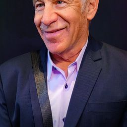 Stephen Schwartz - 魔法壞女巫：幕後故事演員 飾演Self