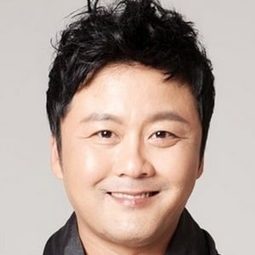 孔炯軫 飾演 Jun-ho (voice)