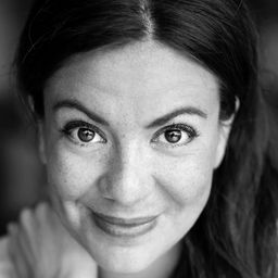 Johanna Lazcano 飾演 Jessica