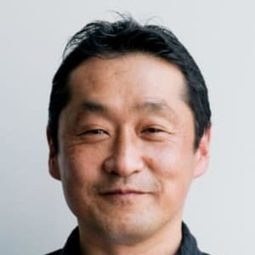 阪本浩一 - 超人力霸王勝利：超級戰鬥導演