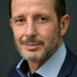 Erico Salamone 飾演 Millennium boss